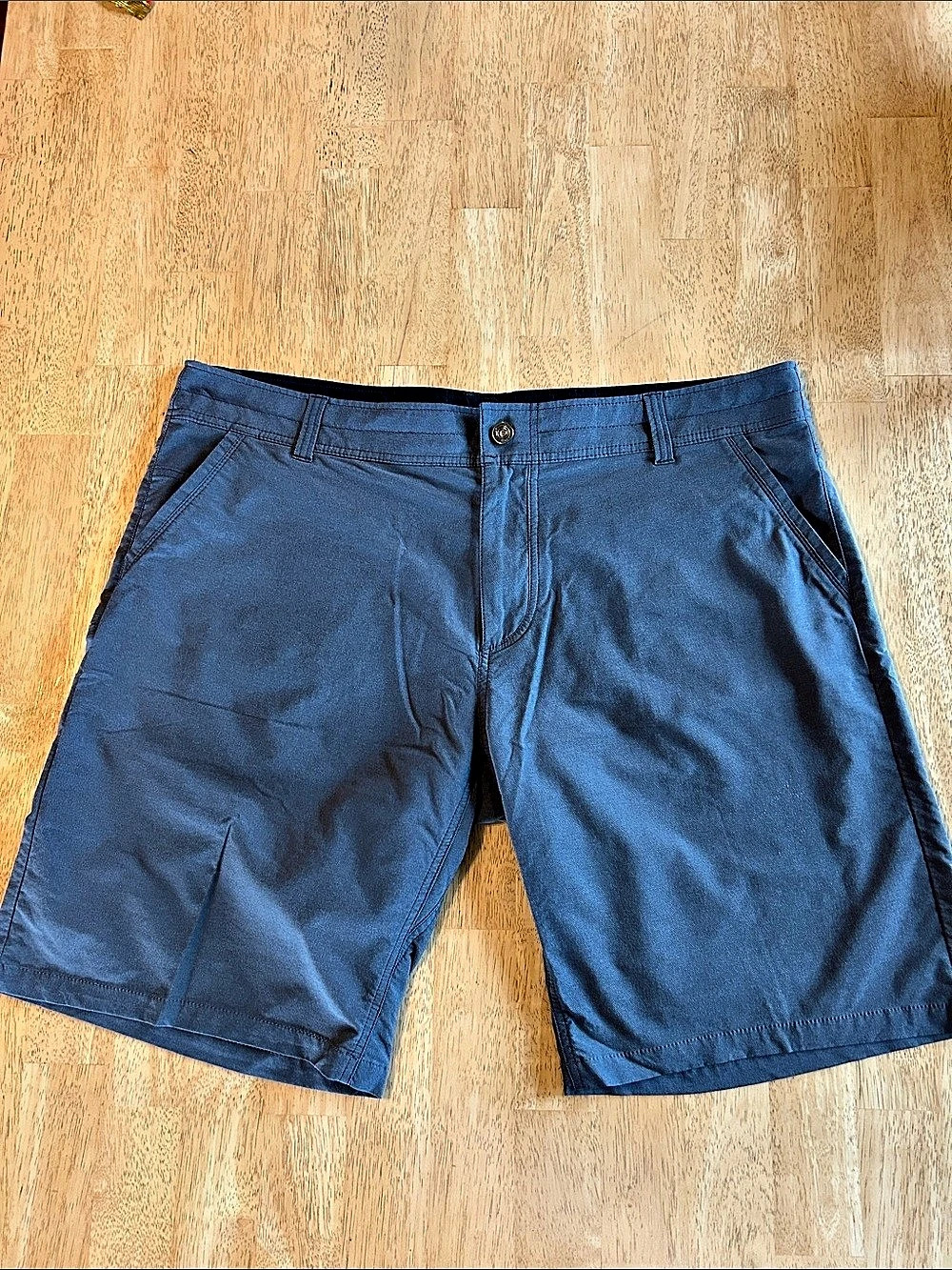 KÜHL Short Men's Blue Flat Front Shorts Waist 42